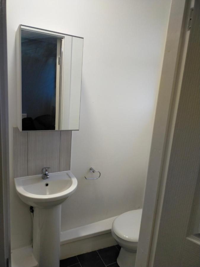 4 Bed Entire House - Heart Of The City - Near Sufc Sheffield Kültér fotó