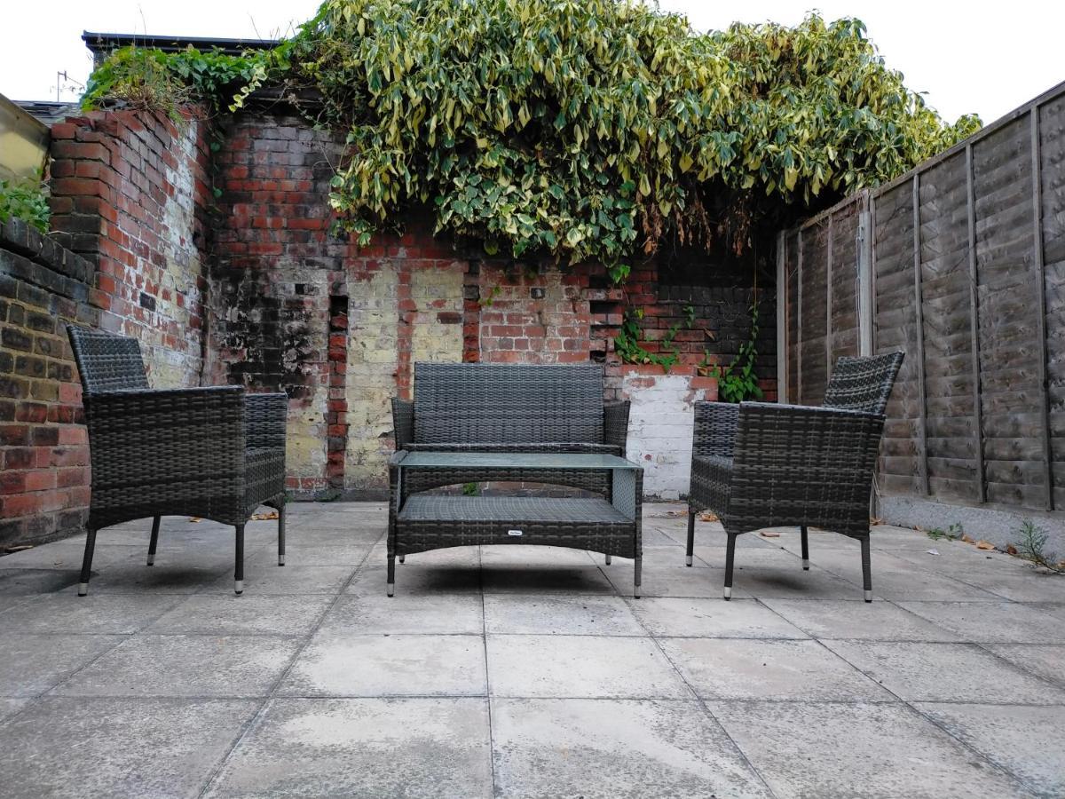 4 Bed Entire House - Heart Of The City - Near Sufc Sheffield Kültér fotó